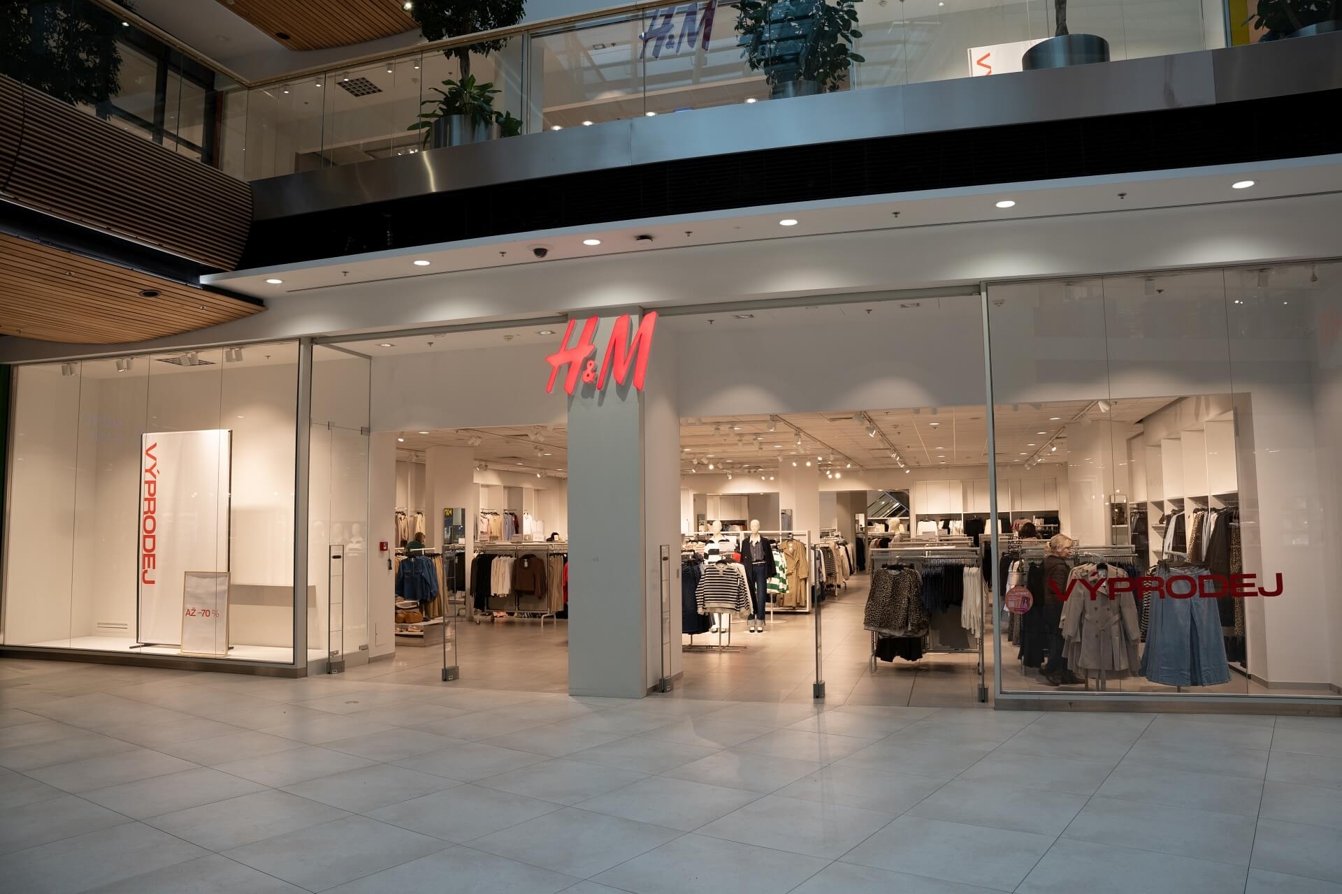 H&M