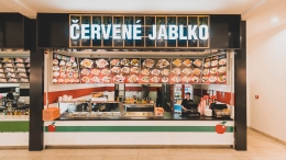 Červené jablko