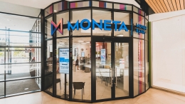 MONETA Money Bank